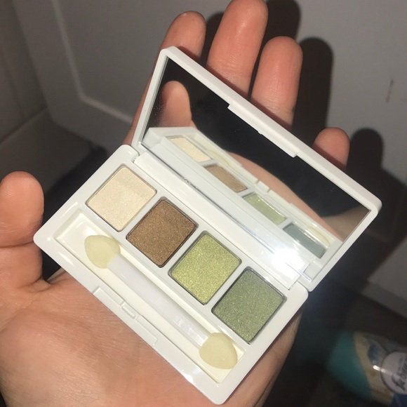 Clinique Eyeshadow Quad - Picture 6 of 6